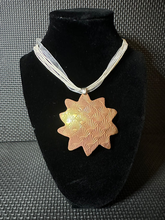 Pendant 3