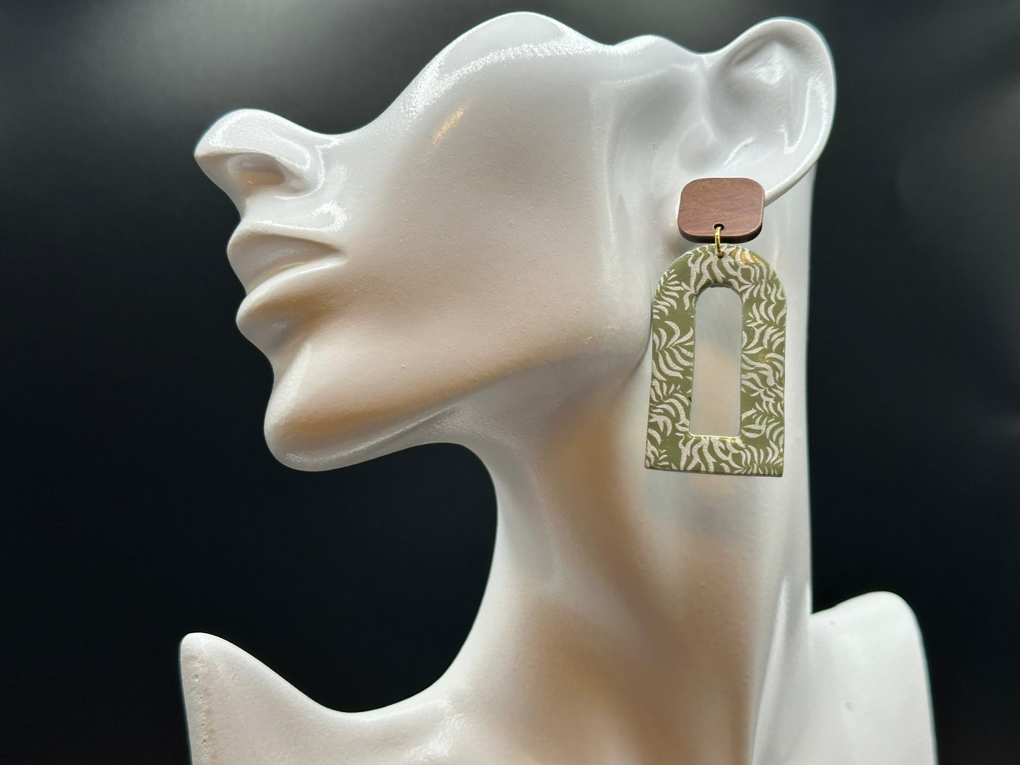 Earring 15