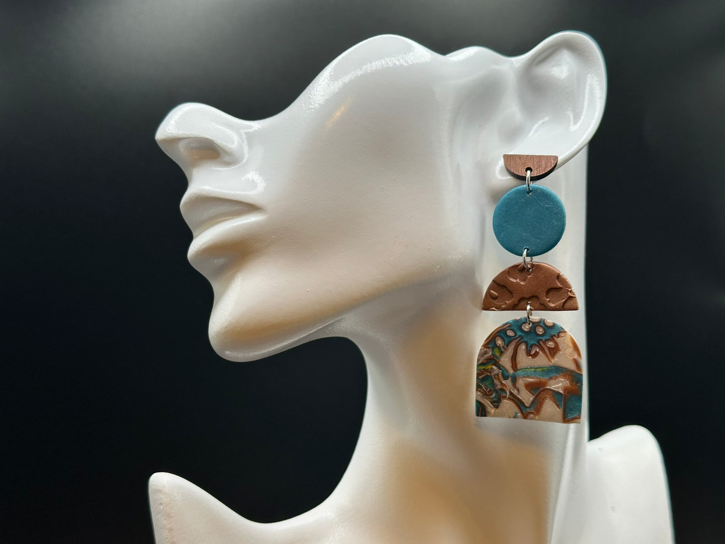 Earring 4