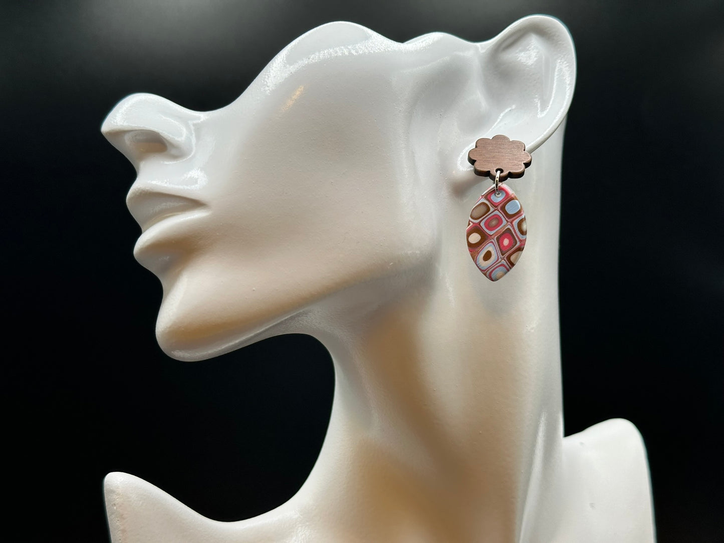 Earring 25